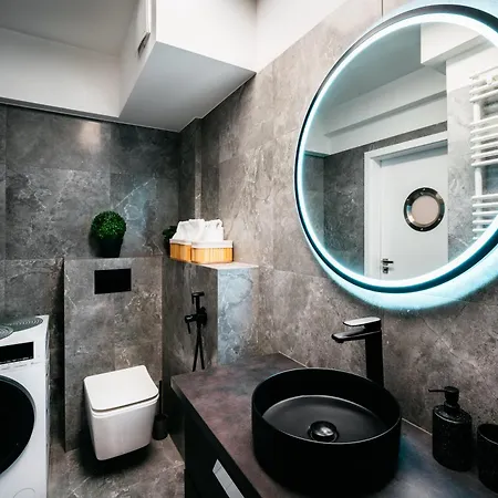 Apartman River View- Old Town Ac By Stayly